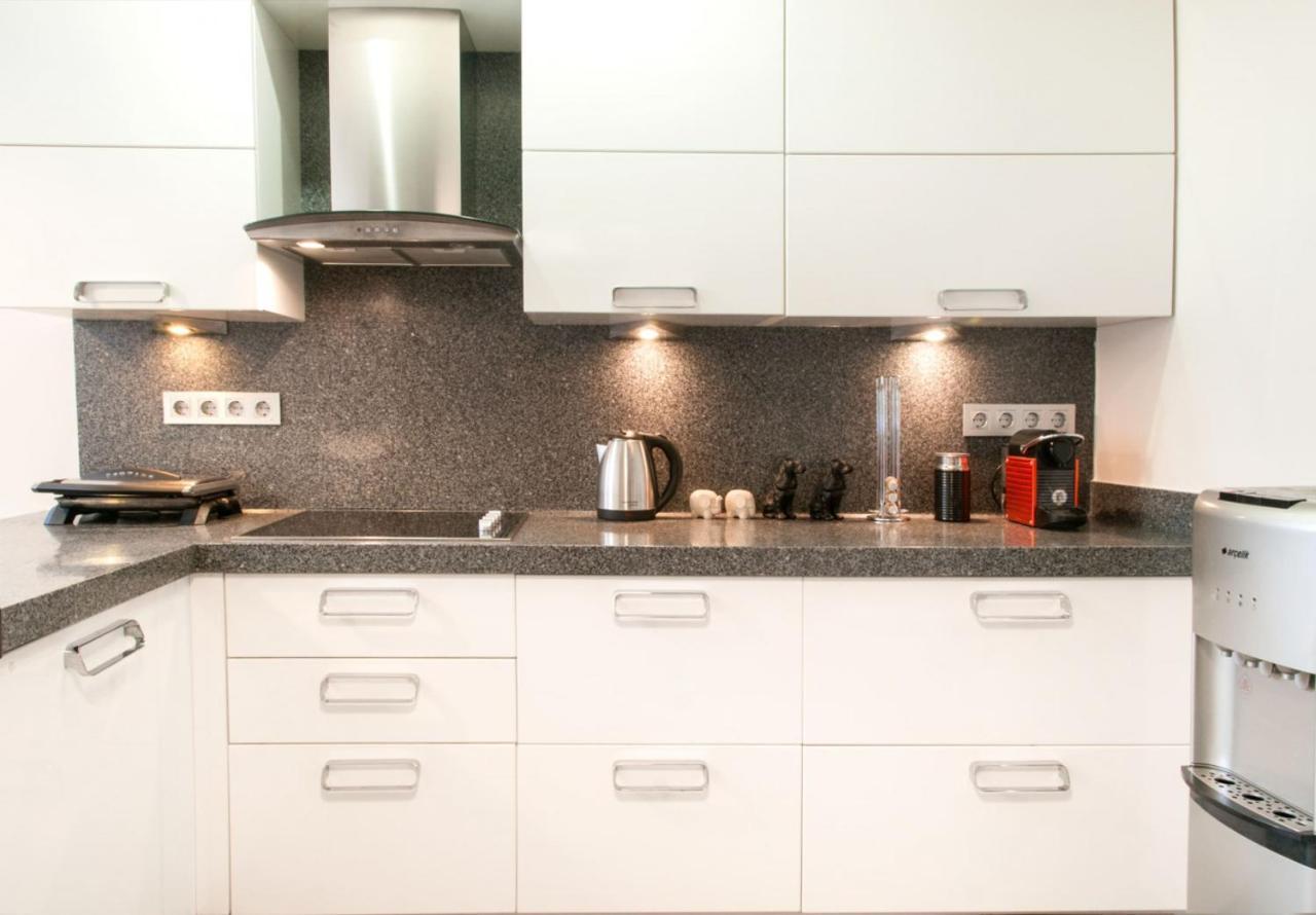 Central And Vibrant Flat With Balcony In Besiktas Κωνσταντινούπολη Εξωτερικό φωτογραφία